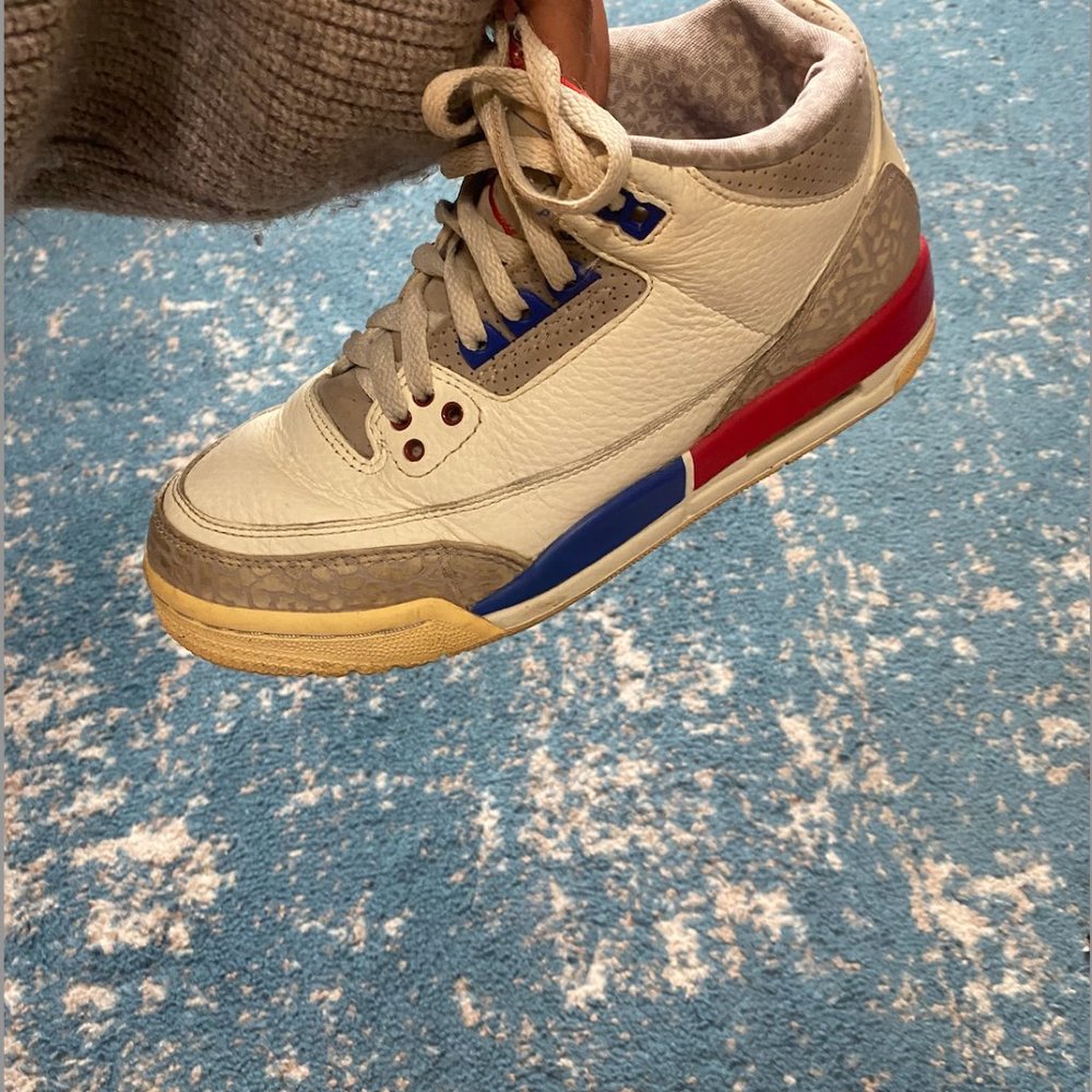 Nike Jordan Retro 3 Sneakers